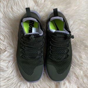 Nike Womens Free Run Cmtr. Size 7.